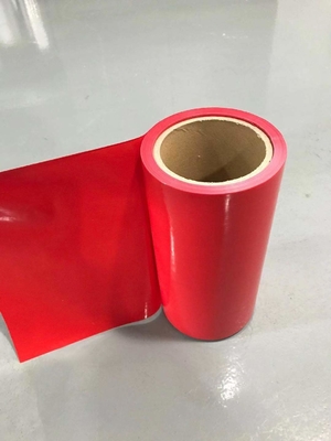 Phim phát hành nhựa màu đỏ HDPE Lớp lót phát hành tráng nhựa PVC cho băng bọt