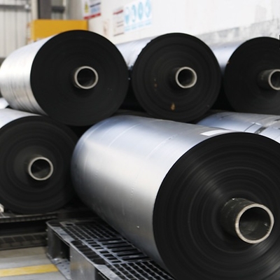 Ba lớp Màng nhựa HDPE màu đen 0,26mm 260um