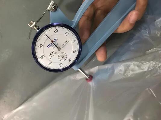 Phim đục lỗ HDPE 7 micron chịu nhiệt cho màng chống thấm bitum biến tính SBS|Phim HDPE siêu mỏng, có thể đốt cháy cho hệ thống mái SBS & APP